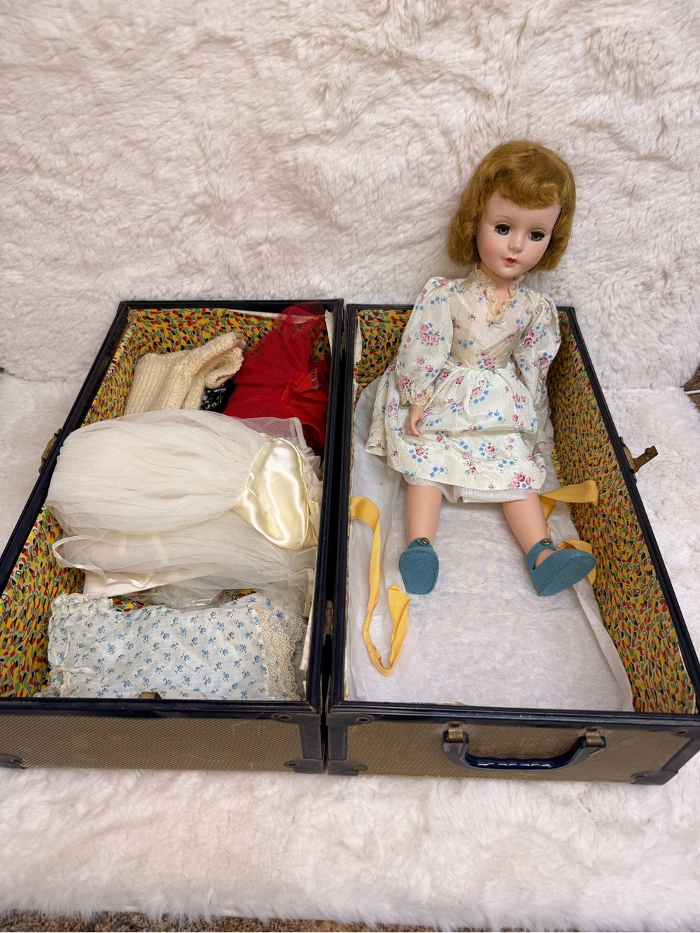 21" Vntg American Sweet Sue Doll Walker + Wedding Dress, 3 Outfits Original Case